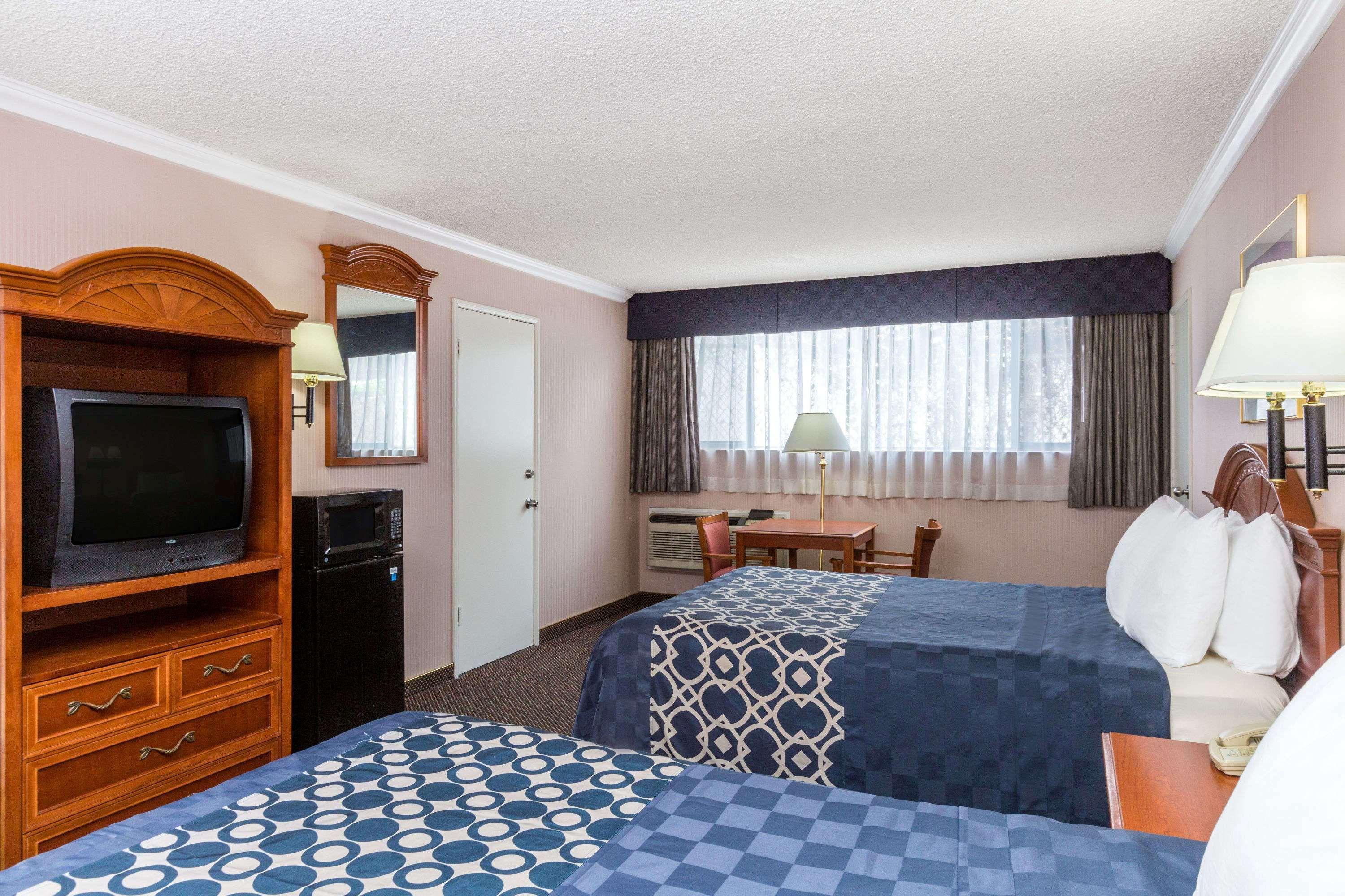 Days Inn By Wyndham Los Angeles Lax/Venicebch/Marina Delray Inglewood Ngoại thất bức ảnh