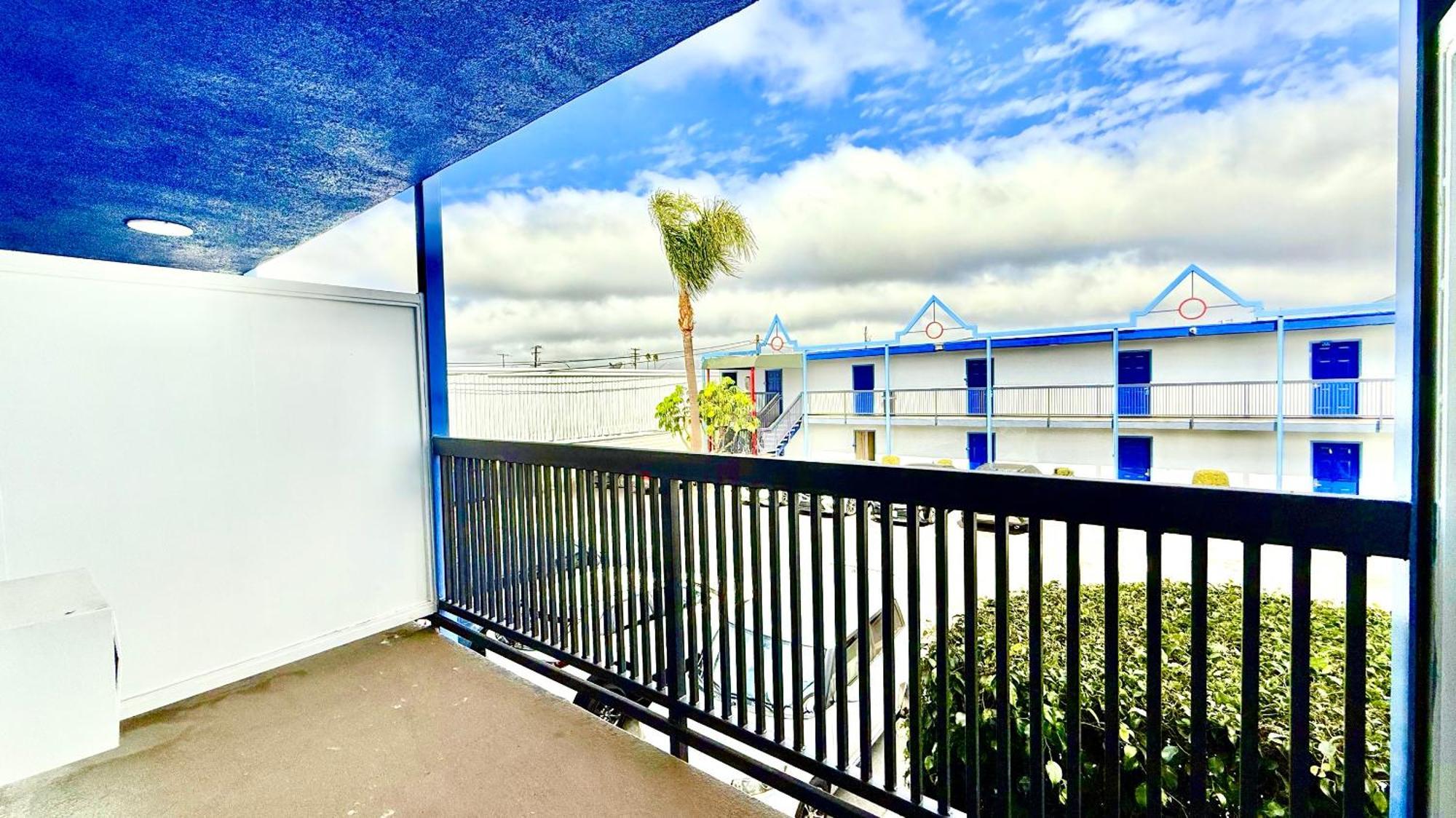 Days Inn By Wyndham Los Angeles Lax/Venicebch/Marina Delray Inglewood Ngoại thất bức ảnh