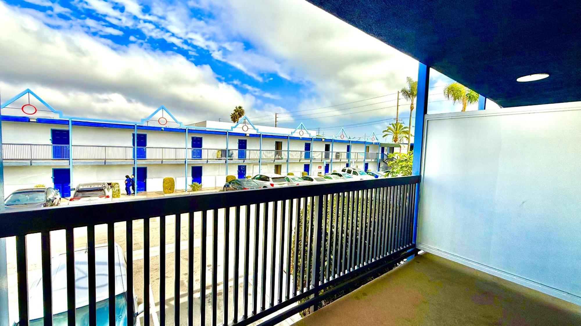 Days Inn By Wyndham Los Angeles Lax/Venicebch/Marina Delray Inglewood Ngoại thất bức ảnh